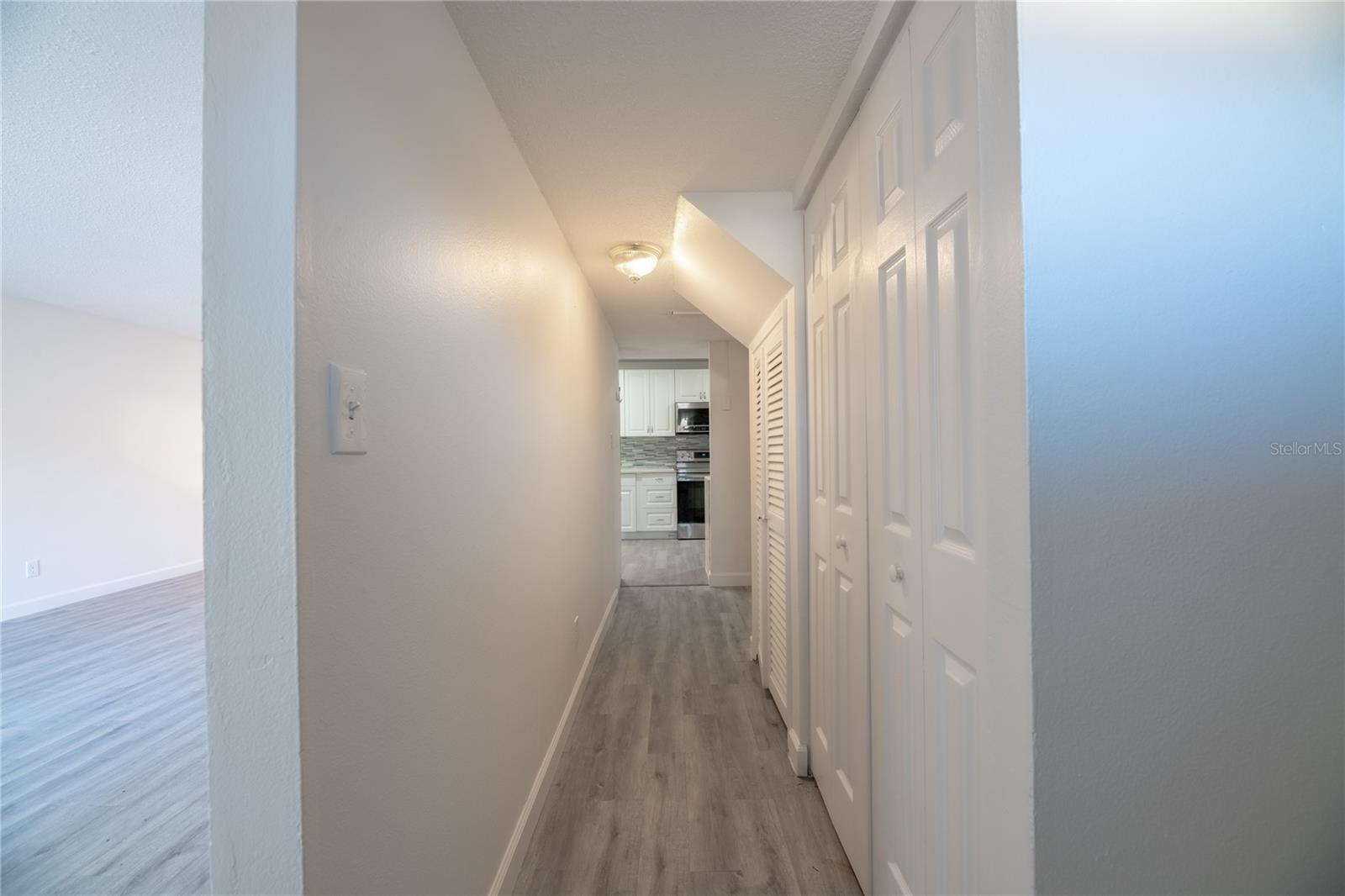 FAIRWAY OAKS - Residential