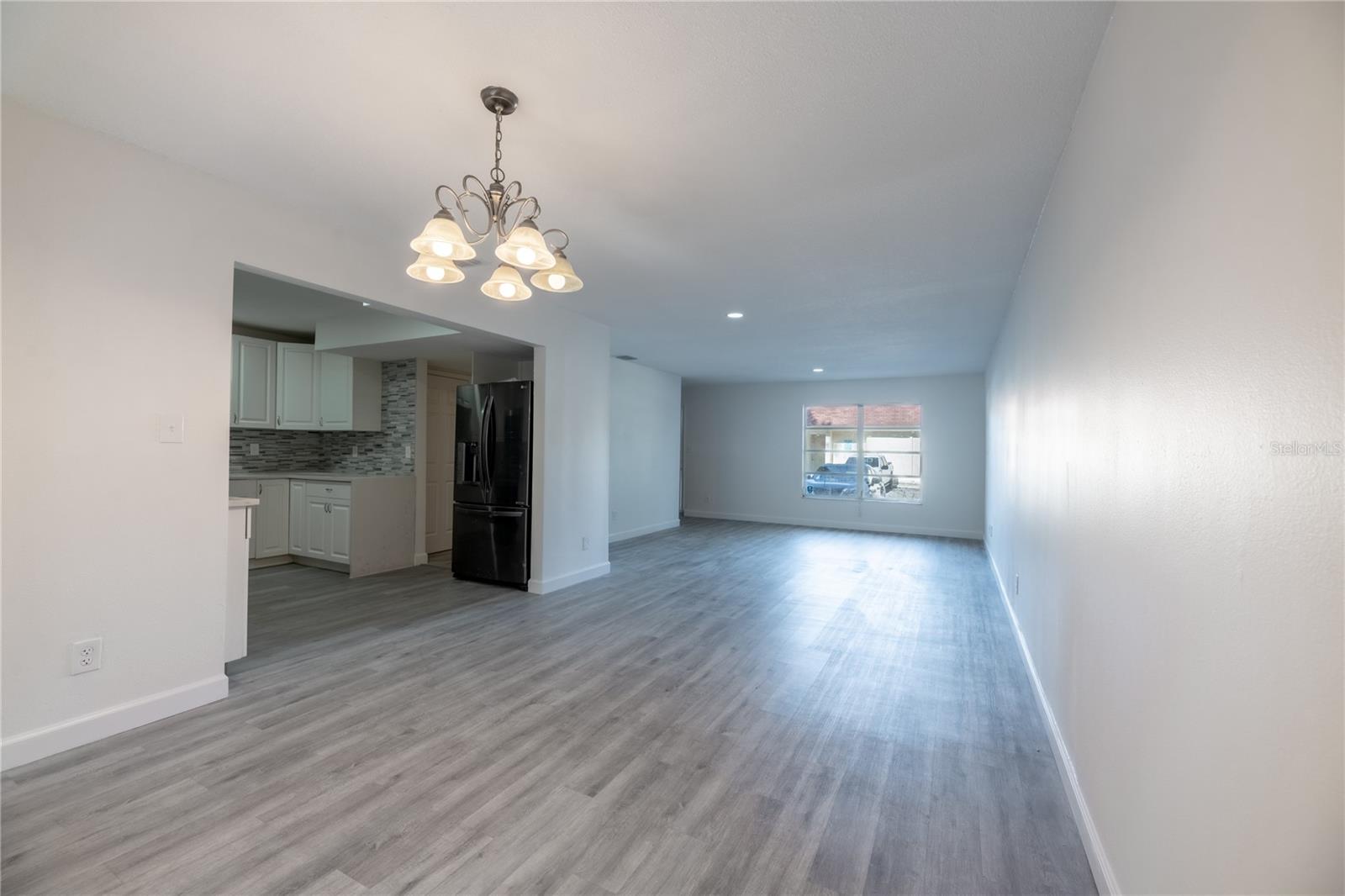 FAIRWAY OAKS - Residential