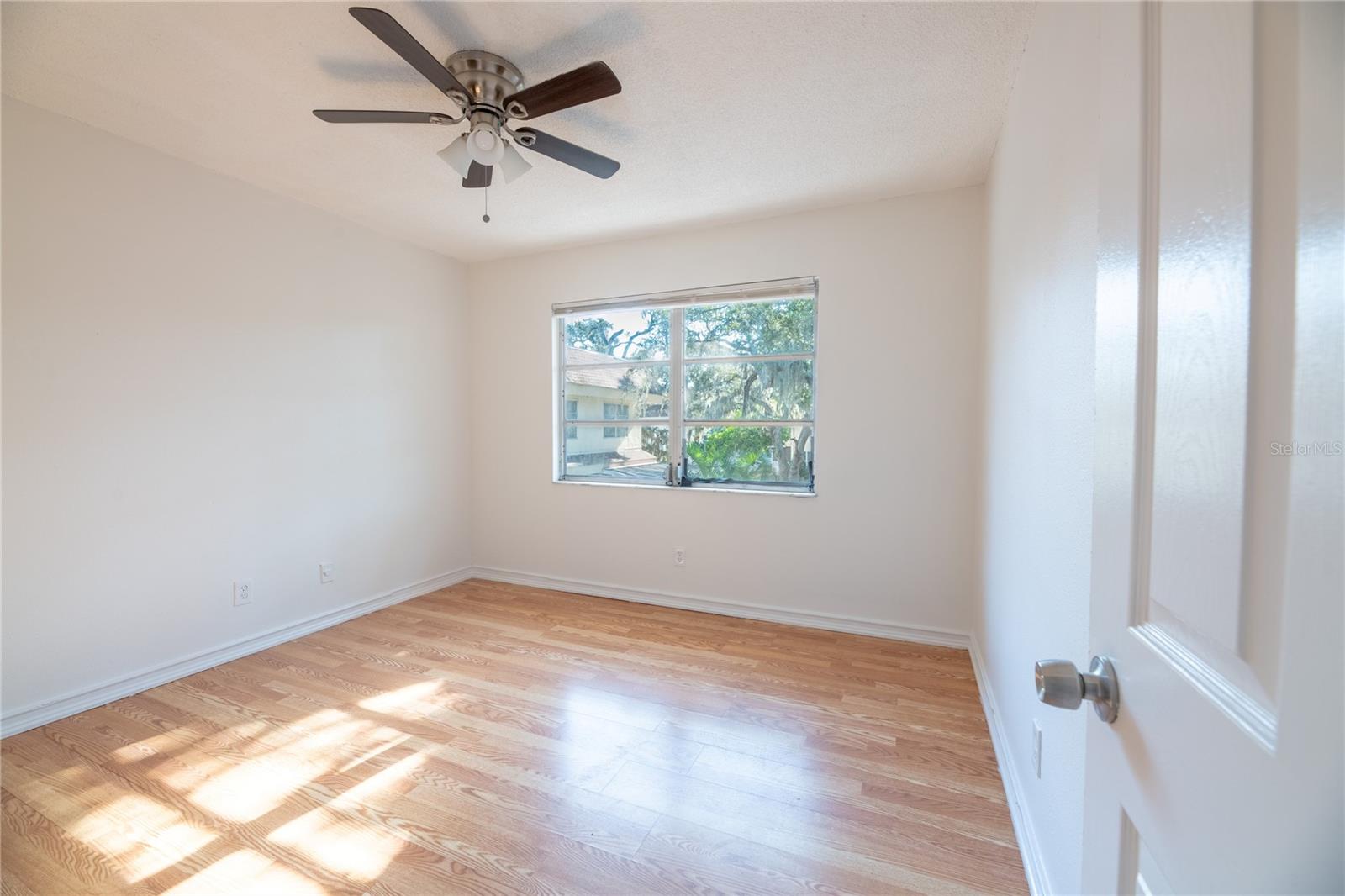 FAIRWAY OAKS - Residential