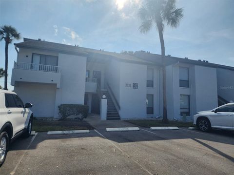 Photo of 2132 Lakewood Club Drive S #8B, St Petersburg, FL 33712 (MLS # TB8460681)