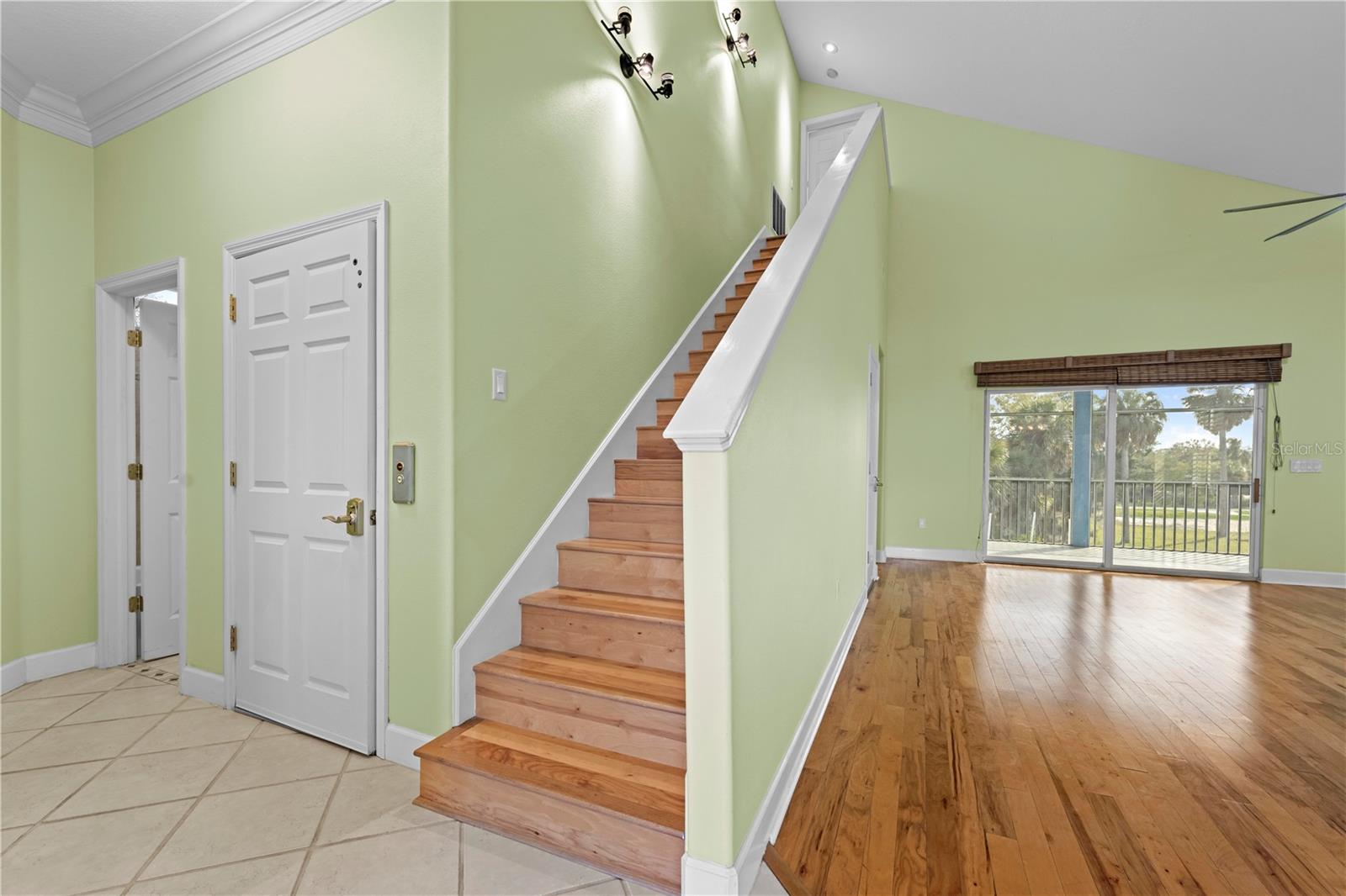 RICHEY COVE - Residential