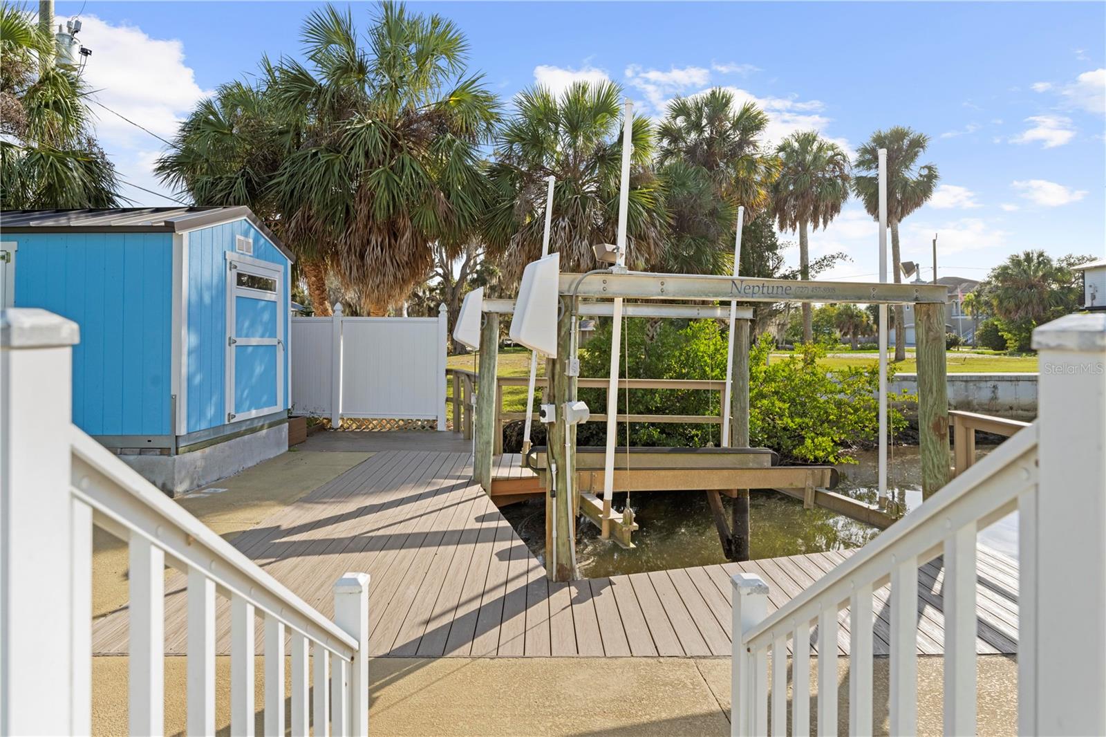 RICHEY COVE - Residential