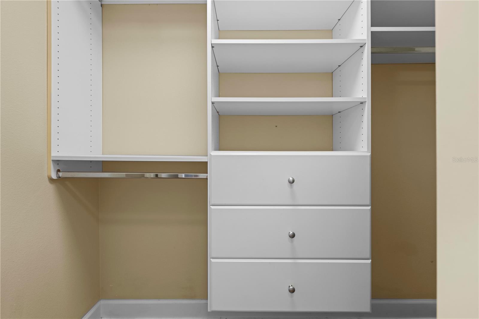 RICHEY COVE - Residential