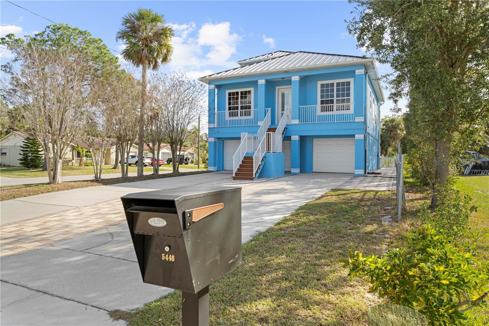 RICHEY COVE - Residential