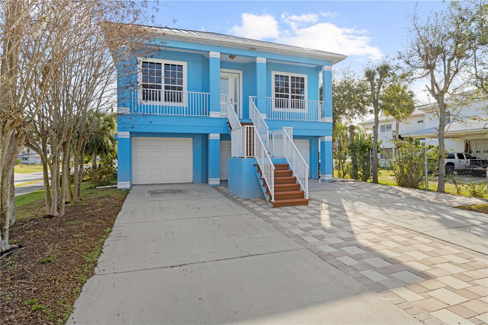 RICHEY COVE - Residential