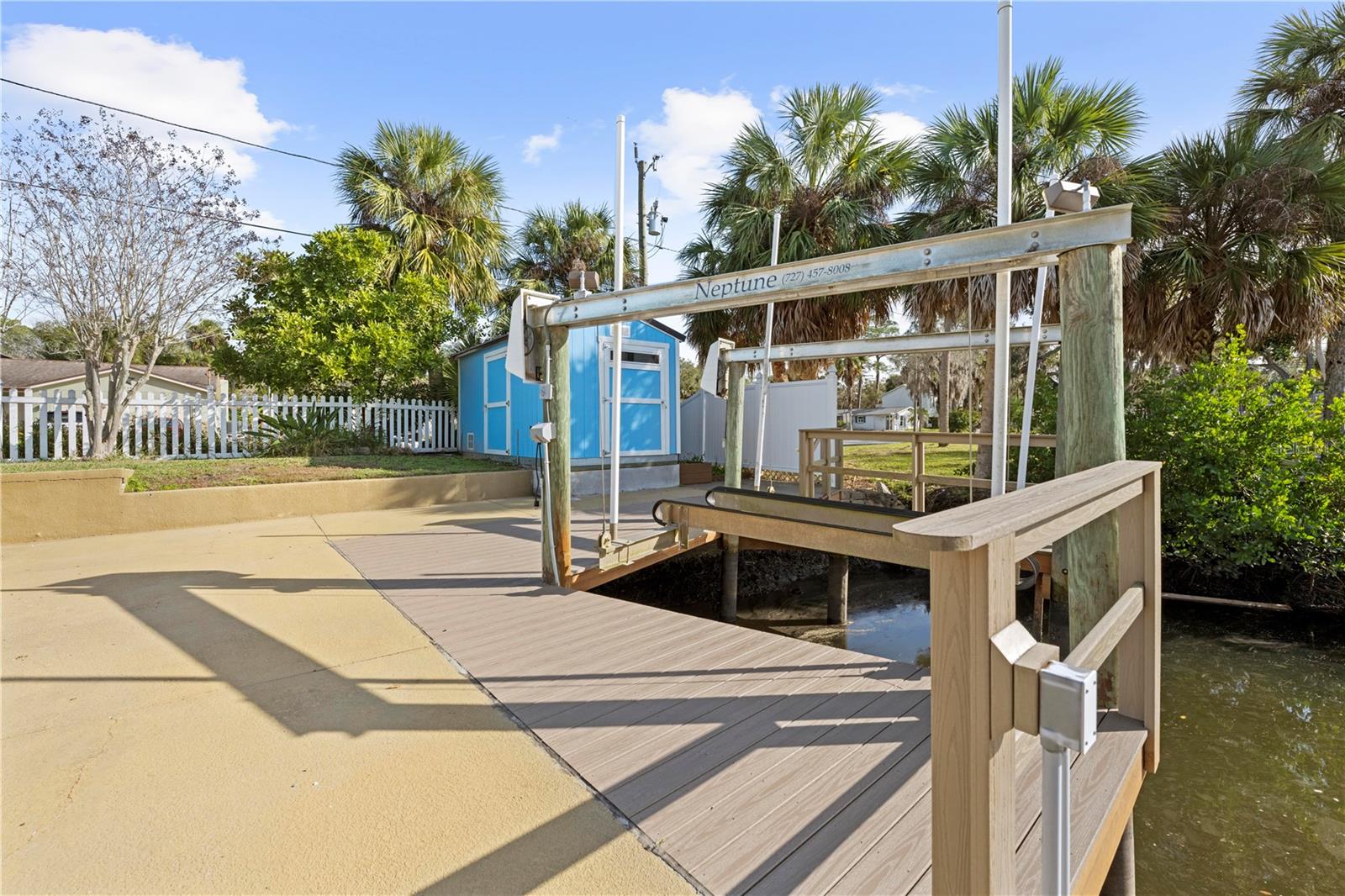 RICHEY COVE - Residential