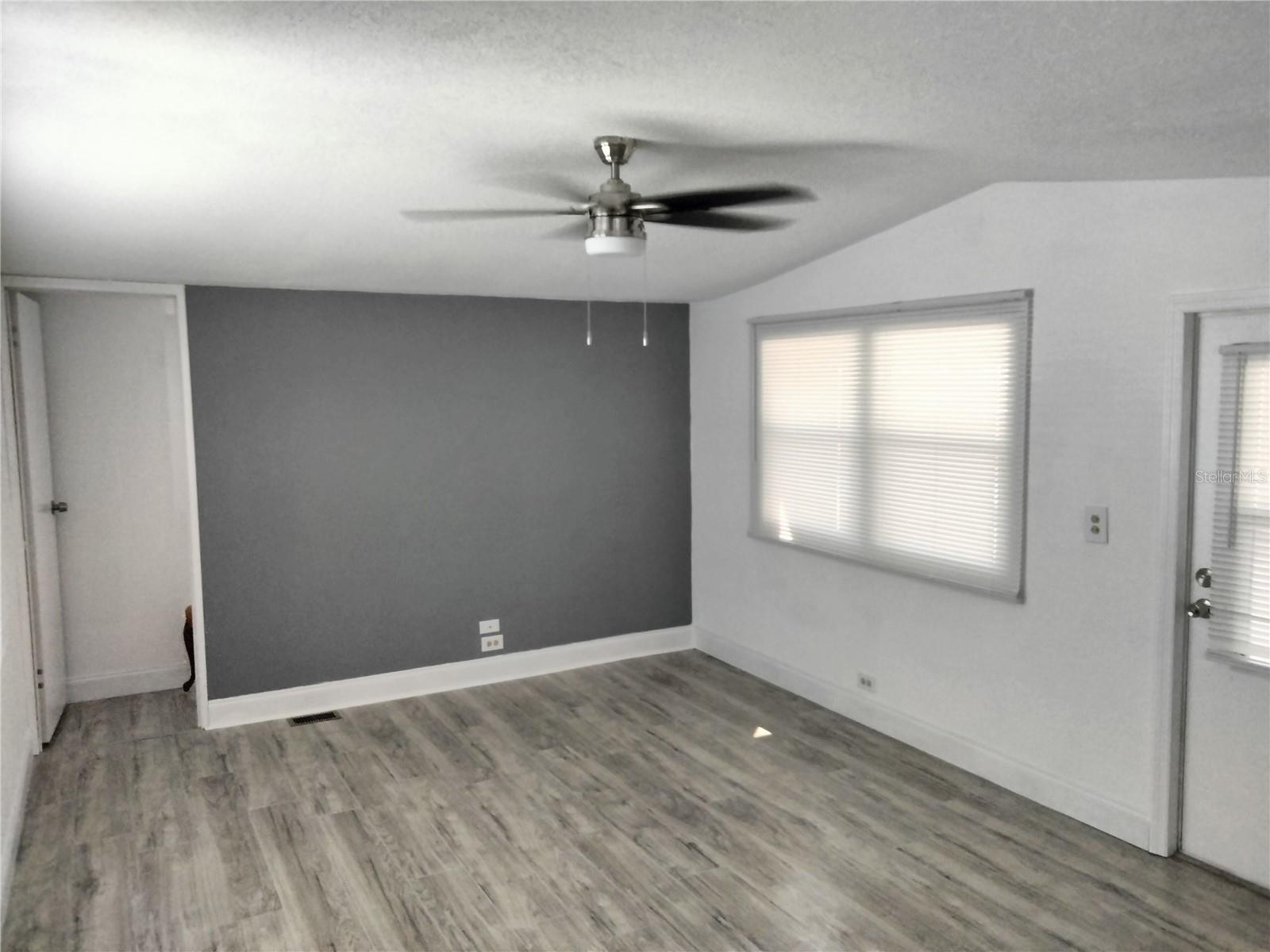 12766 SEMINOLE BOULEVARD 94