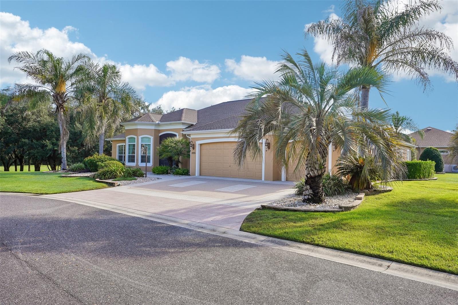 2055 LAKE RIDGE DRIVE