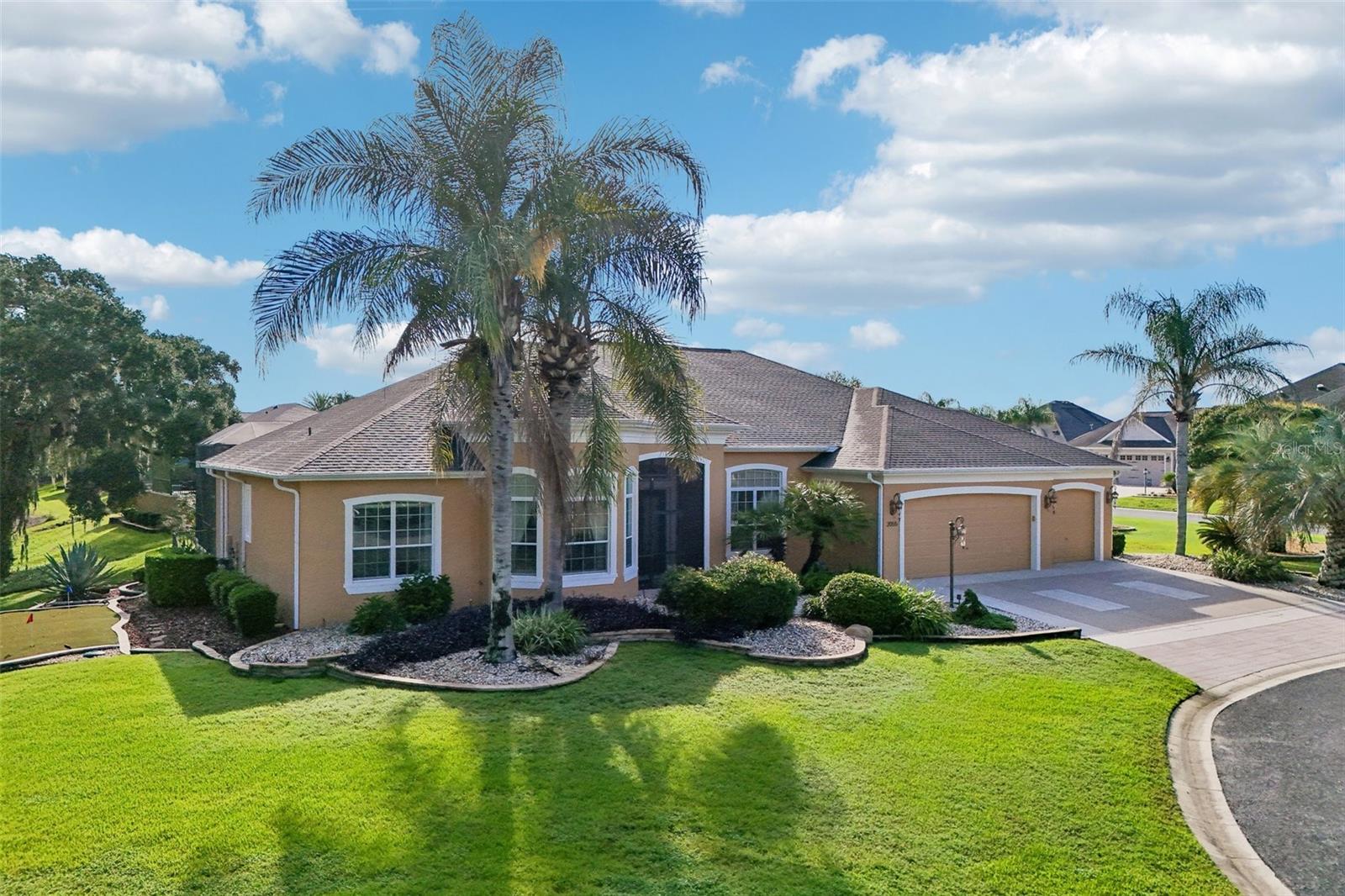 2055 LAKE RIDGE DRIVE