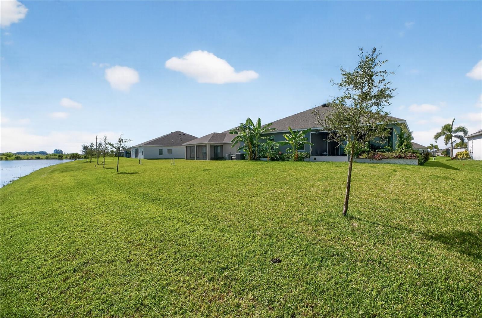 LAKES/ST SEBASTIAN PRESERVE PH - Residential