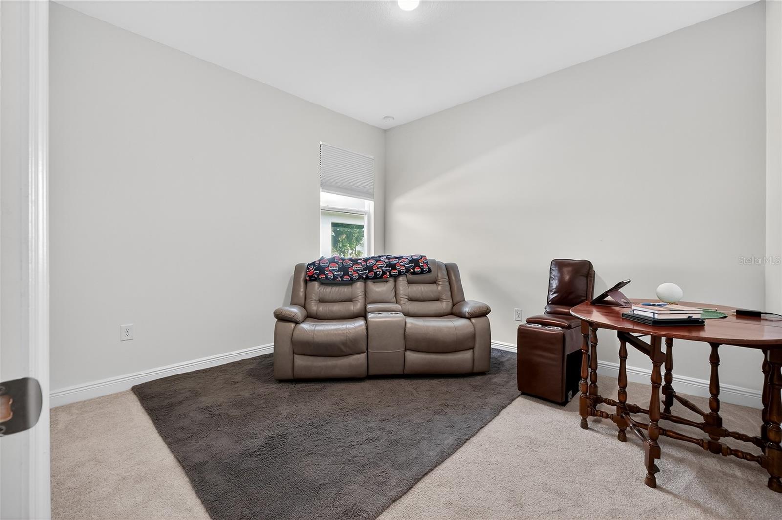 LAKES/ST SEBASTIAN PRESERVE PH - Residential