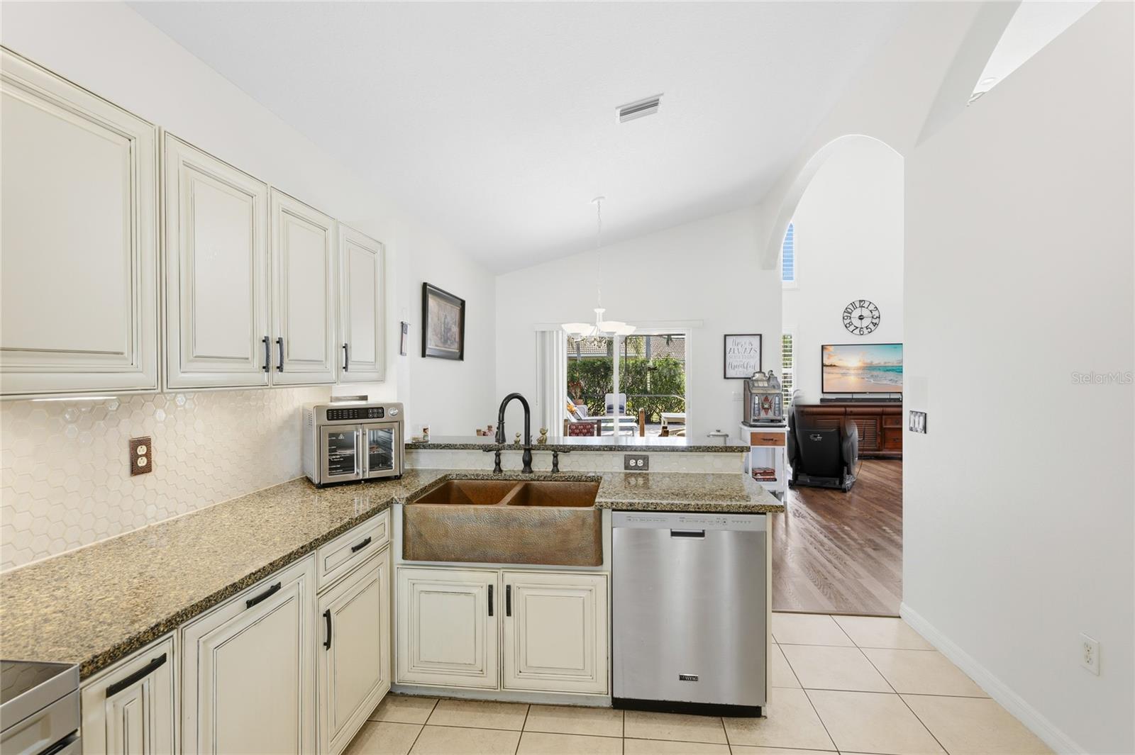 STONEYBROOK AT HERITAGE HARBOUR - Residential