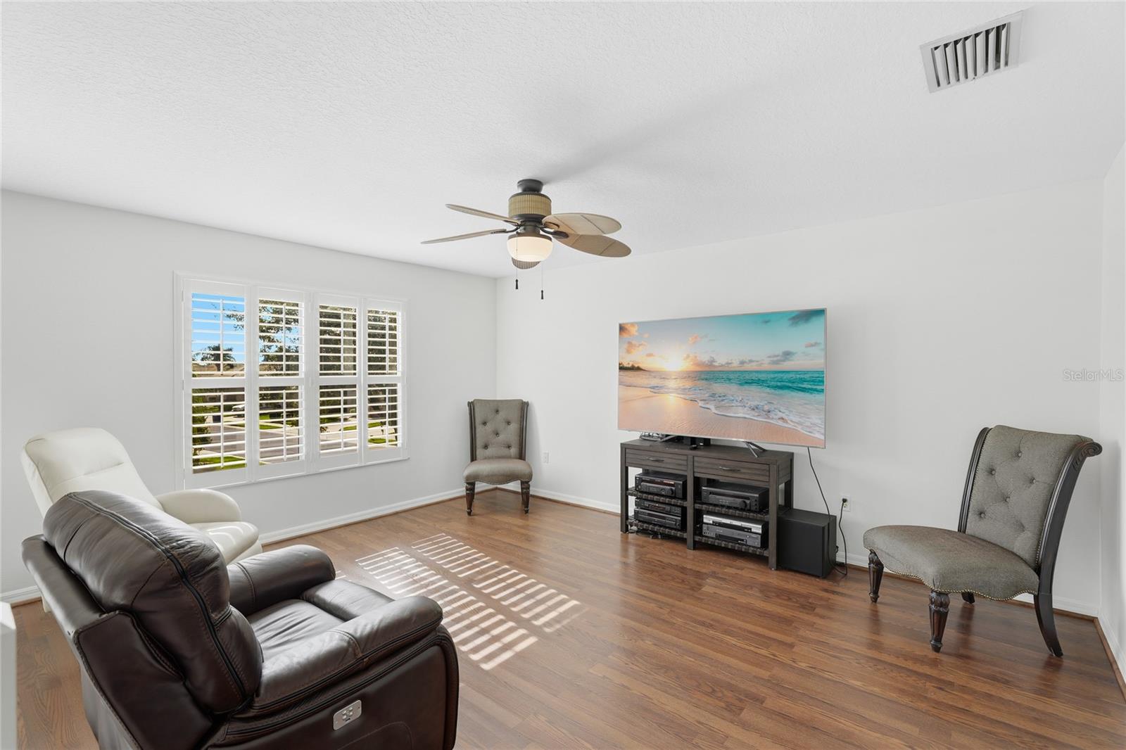 STONEYBROOK AT HERITAGE HARBOUR - Residential