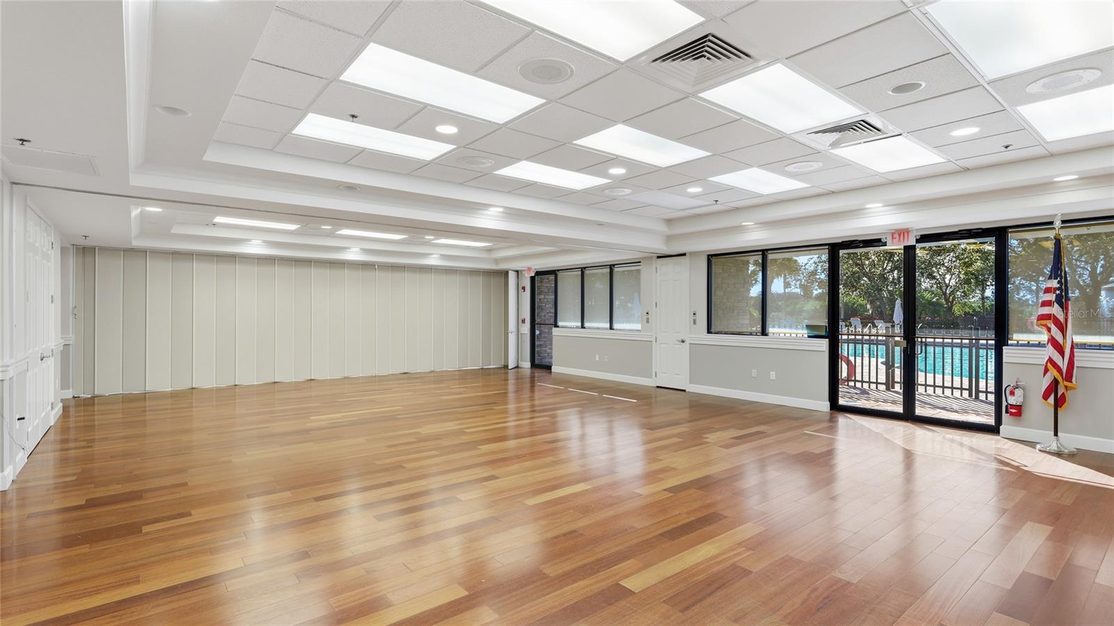 STONEYBROOK AT HERITAGE HARBOUR - Residential