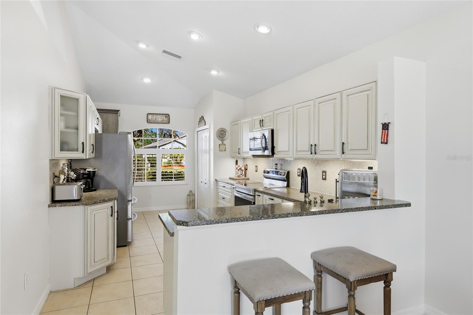 STONEYBROOK AT HERITAGE HARBOUR - Residential