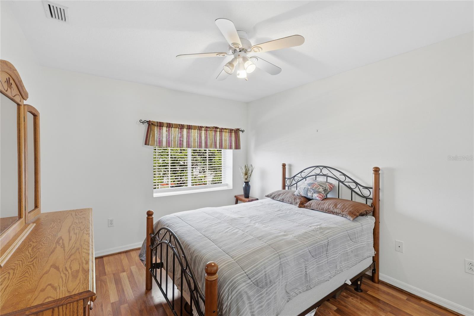 STONEYBROOK AT HERITAGE HARBOUR - Residential