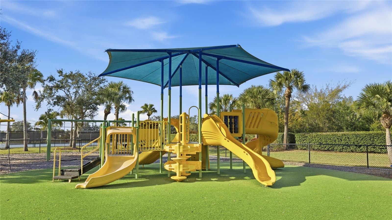 STONEYBROOK AT HERITAGE HARBOUR - Residential