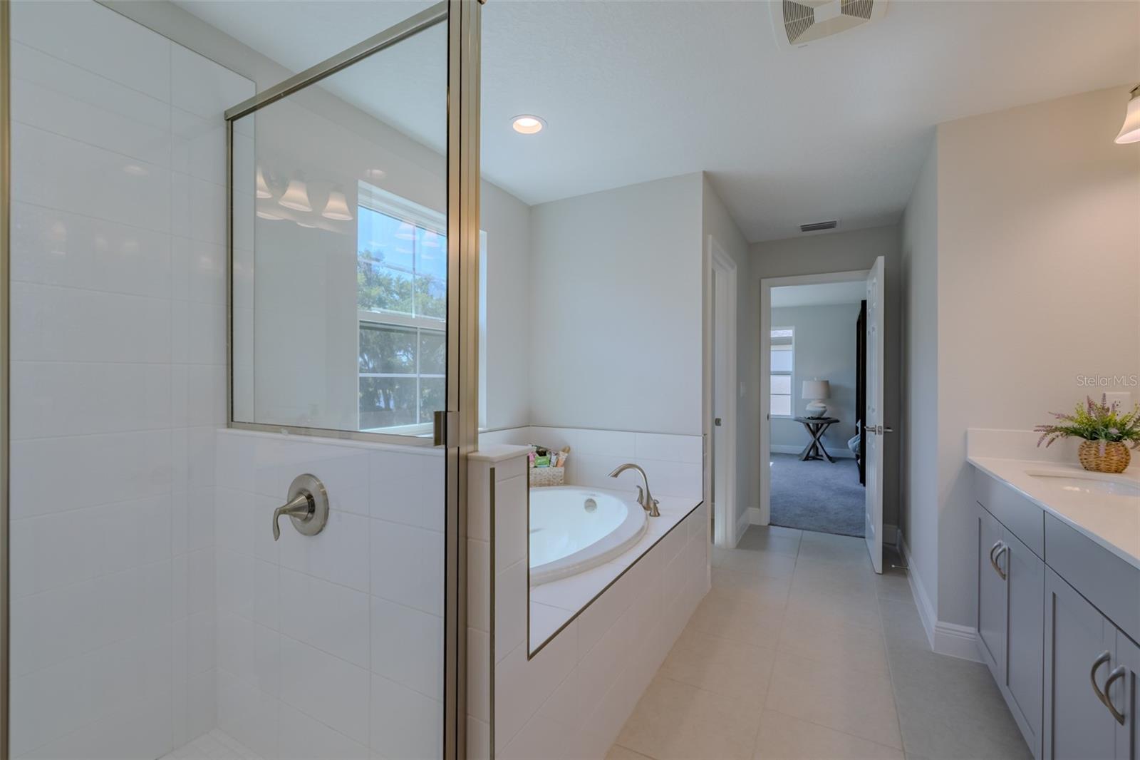 HINTON HAWKSTONE PH 1A2 - Residential