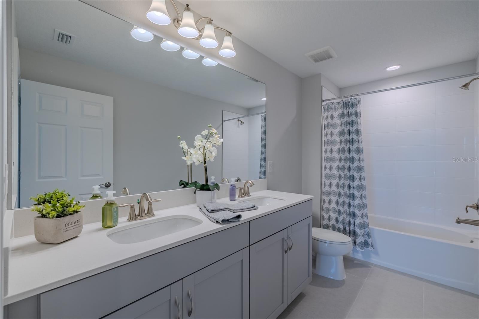 HINTON HAWKSTONE PH 1A2 - Residential