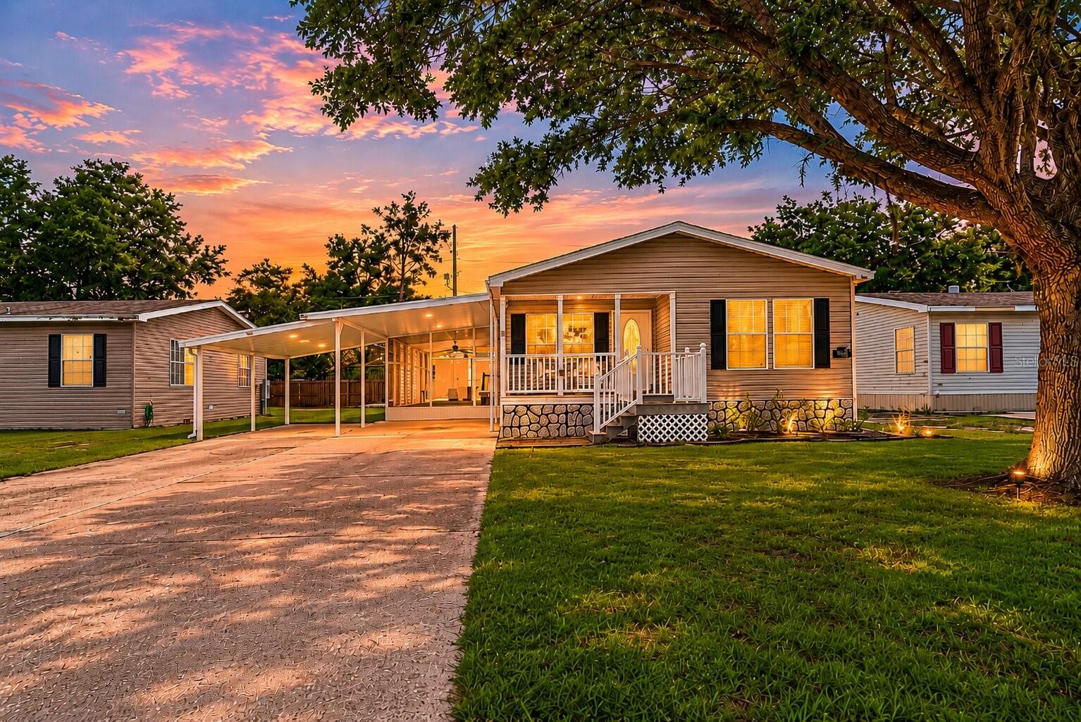 SHANGRI LA SHORES - Residential