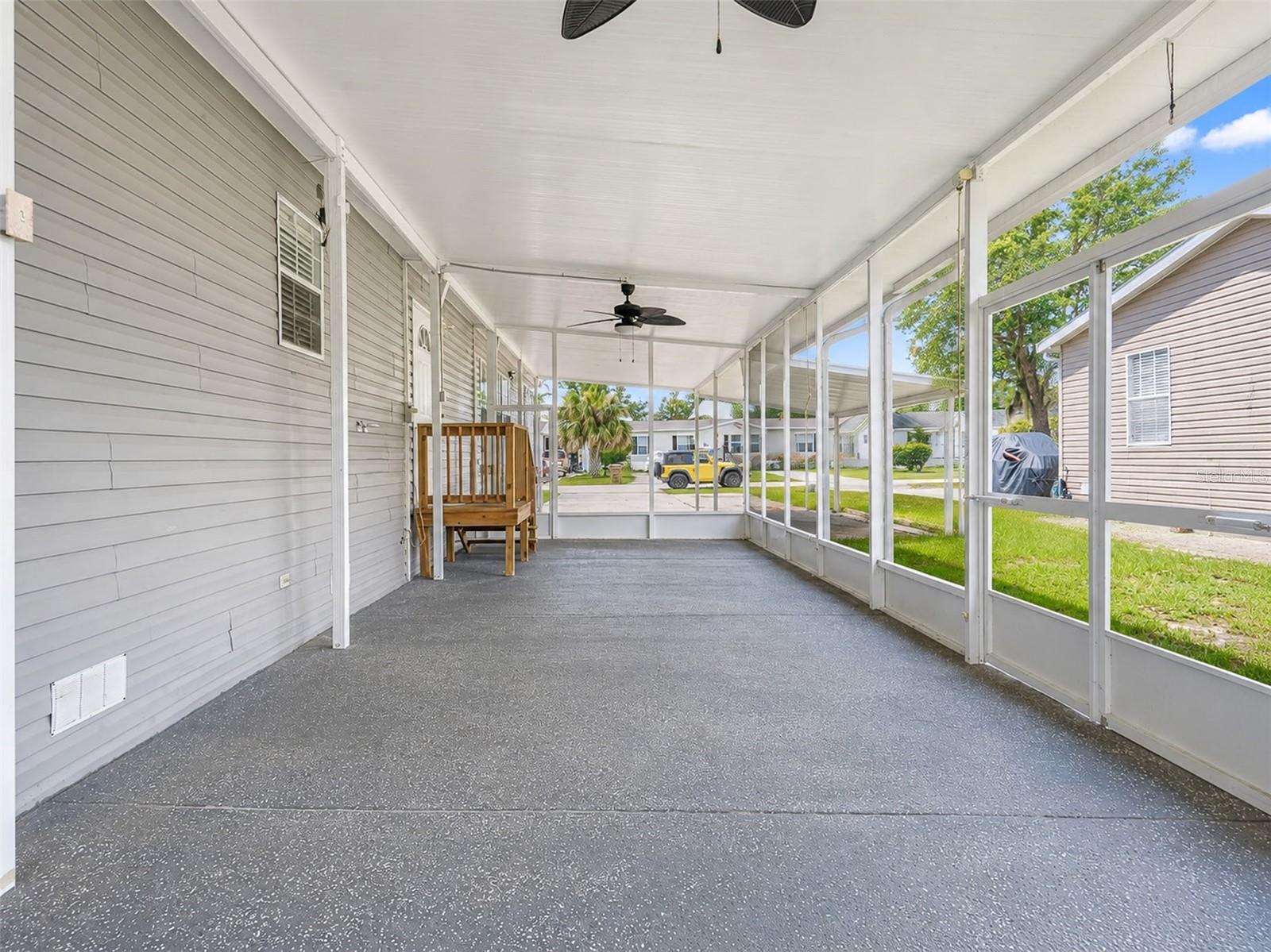 SHANGRI LA SHORES - Residential