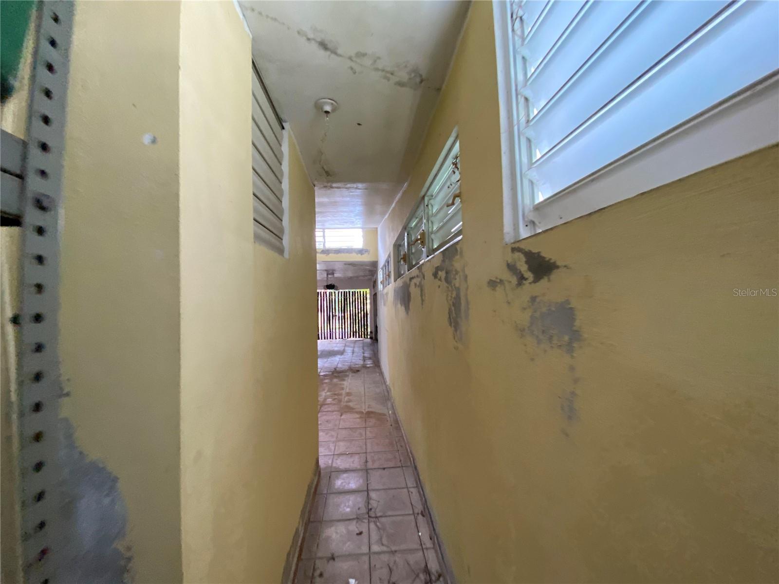 BARRIO MIRADERO - ALTURAS DE MAYAGUEZ - Residential