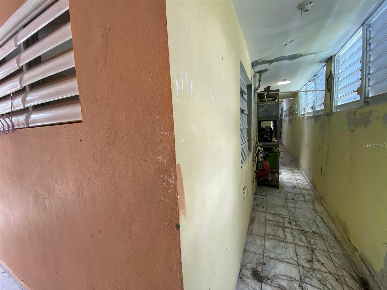 BARRIO MIRADERO - ALTURAS DE MAYAGUEZ - Residential