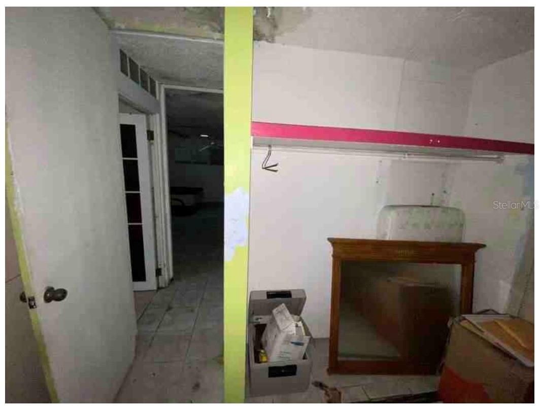 BARRIO MIRADERO - ALTURAS DE MAYAGUEZ - Residential