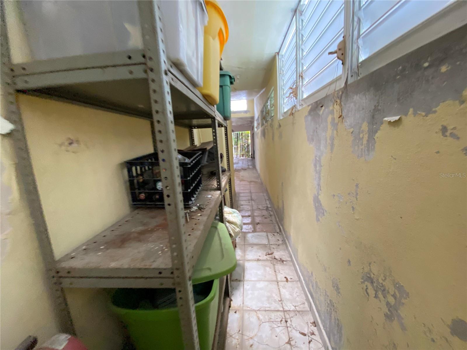 BARRIO MIRADERO - ALTURAS DE MAYAGUEZ - Residential