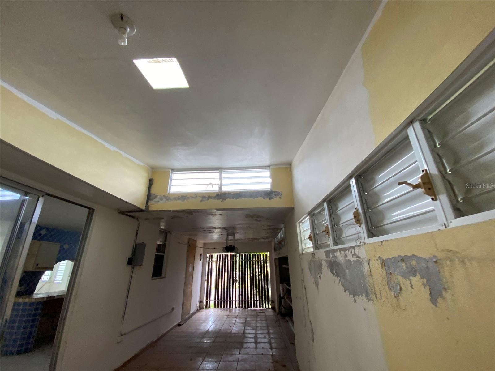 BARRIO MIRADERO - ALTURAS DE MAYAGUEZ - Residential