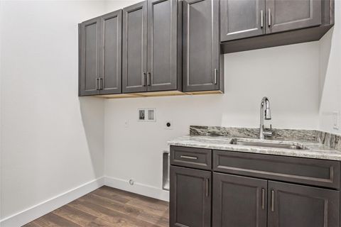 Tiny photo for 17540 Third Street, Montverde, FL 34756 (MLS # G5103645)