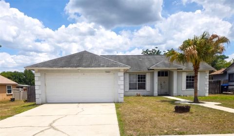 Photo of 7460 Herricks Loop, Orlando, FL 32835 (MLS # TB8505761)