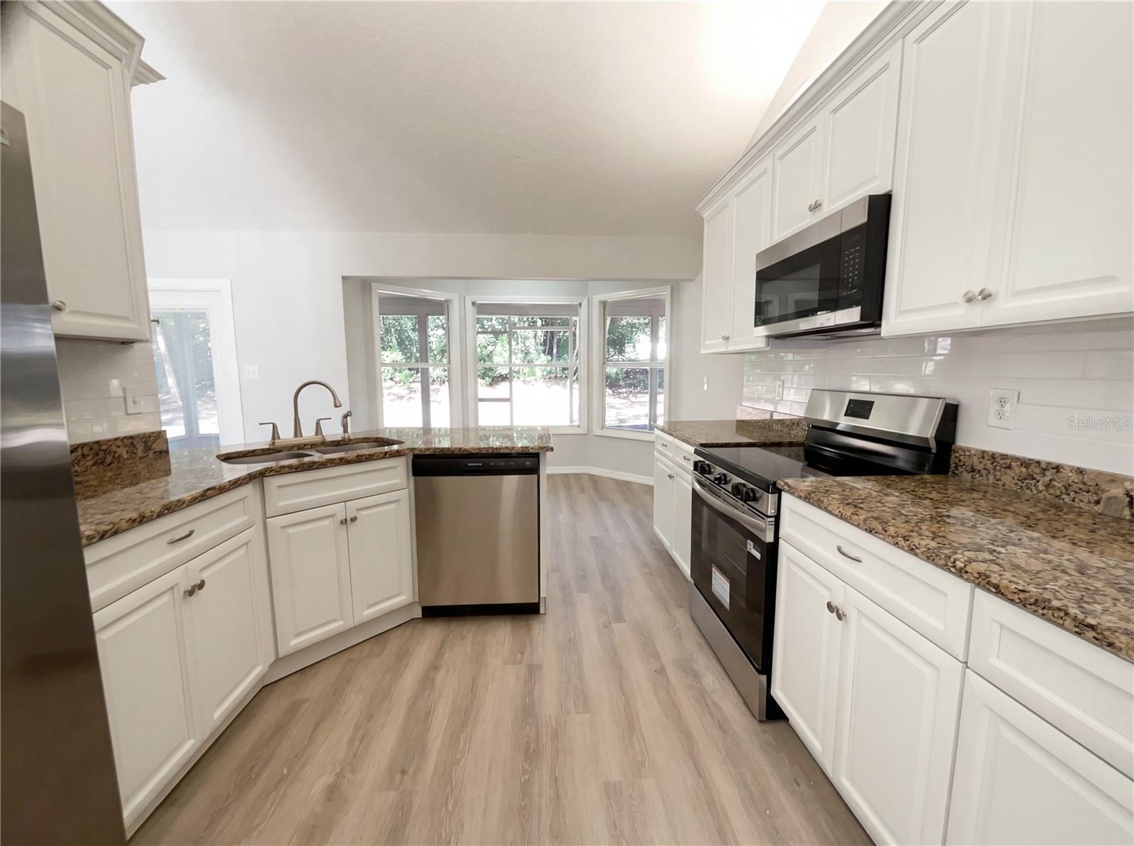 MOUNT DORA COBBLE HILL - Residential