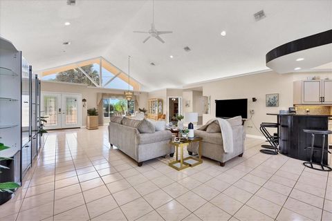 Single Family Residence in HOLMES BEACH FL 705 KEY ROYALE DRIVE 5.jpg