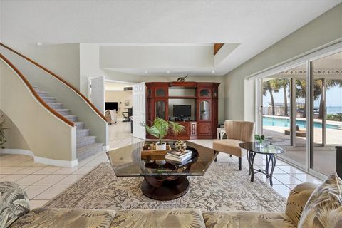 Single Family Residence in HOLMES BEACH FL 705 KEY ROYALE DRIVE 21.jpg