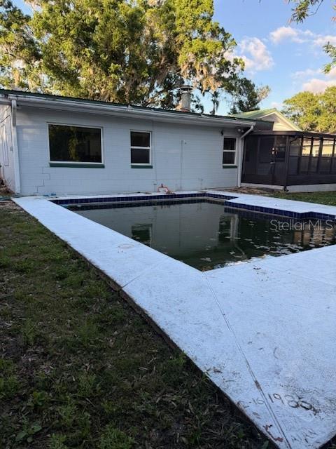 LAUREL SPGS - Residential