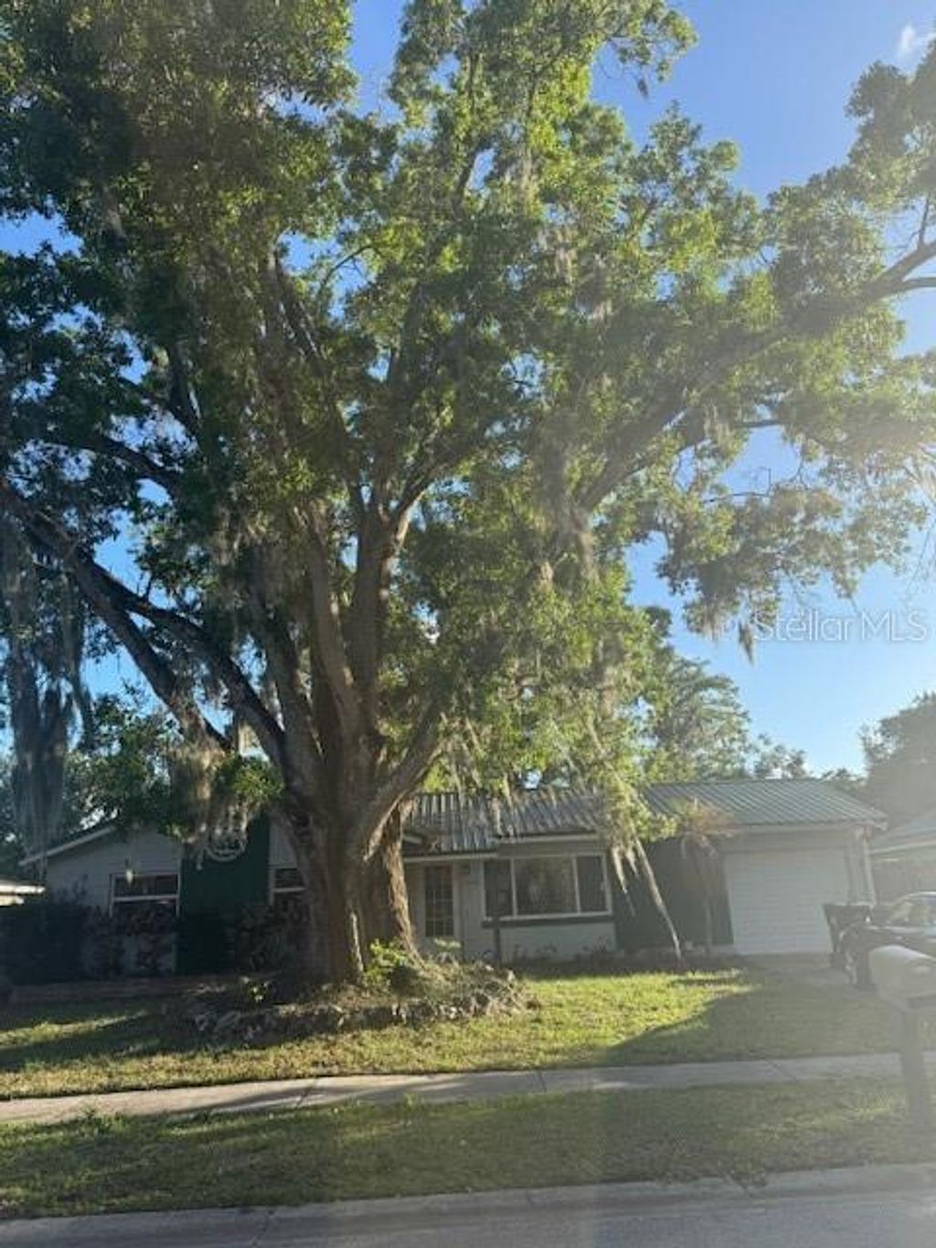 Photo of 3054 Bluebrook Drive, Winter Park, FL 32792 (MLS # O6398450)