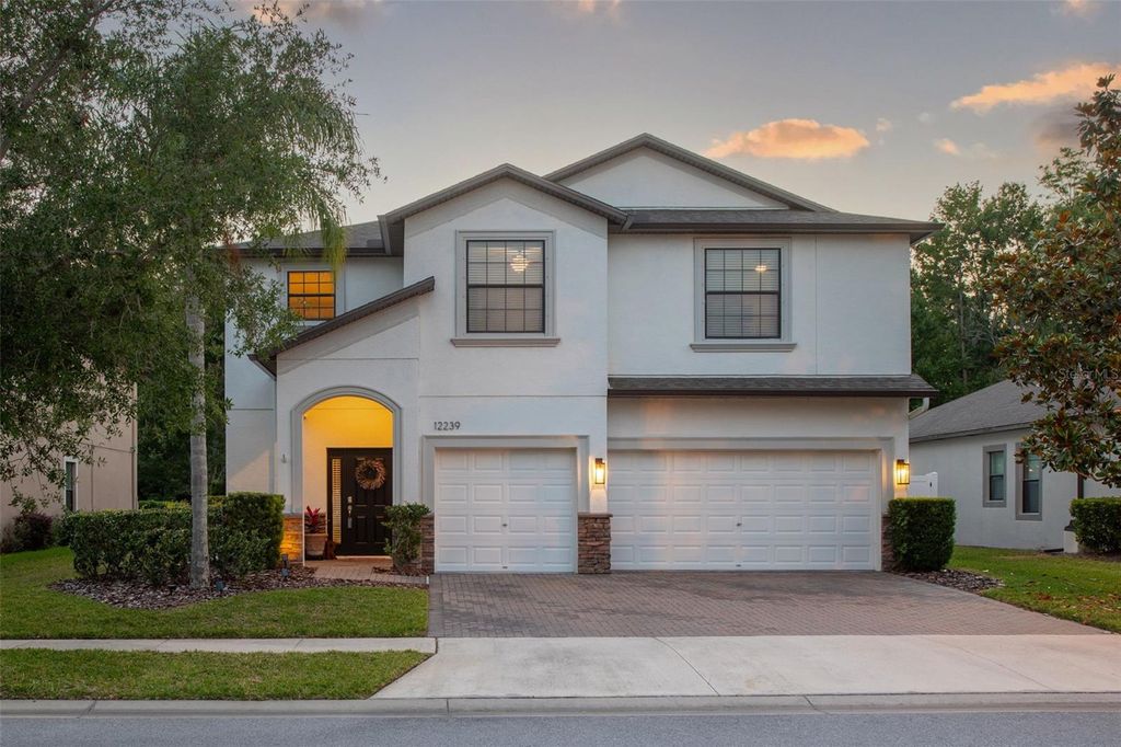 Photo of 12239 Crestridge Loop, Trinity, FL 34655 (MLS # TB8364139)