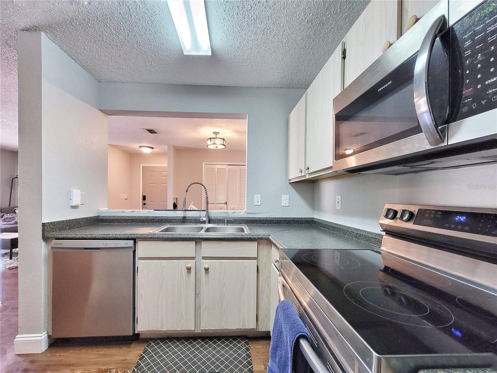 WINDSOR PARK AT GAINESVIL - Residential