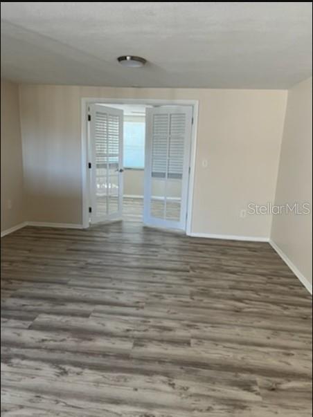 11010 TAMARIX AVENUE