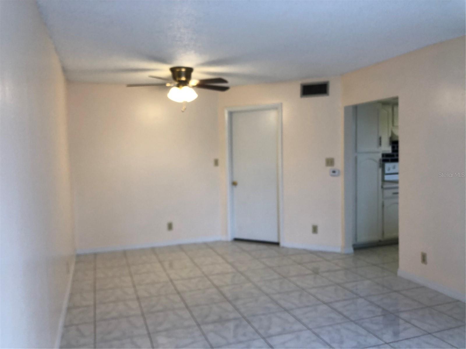 LEMON TREE CONDO SEC 01 - Residential