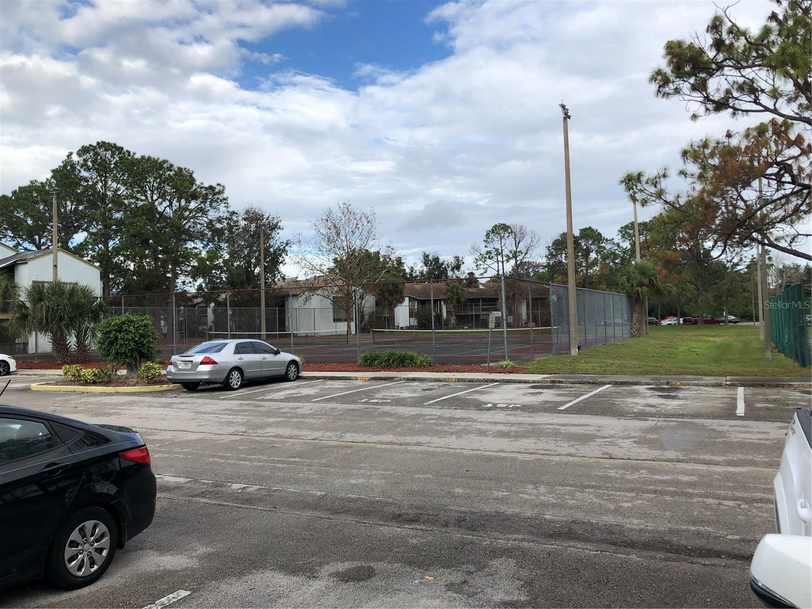 LEMON TREE CONDO SEC 01 - Residential