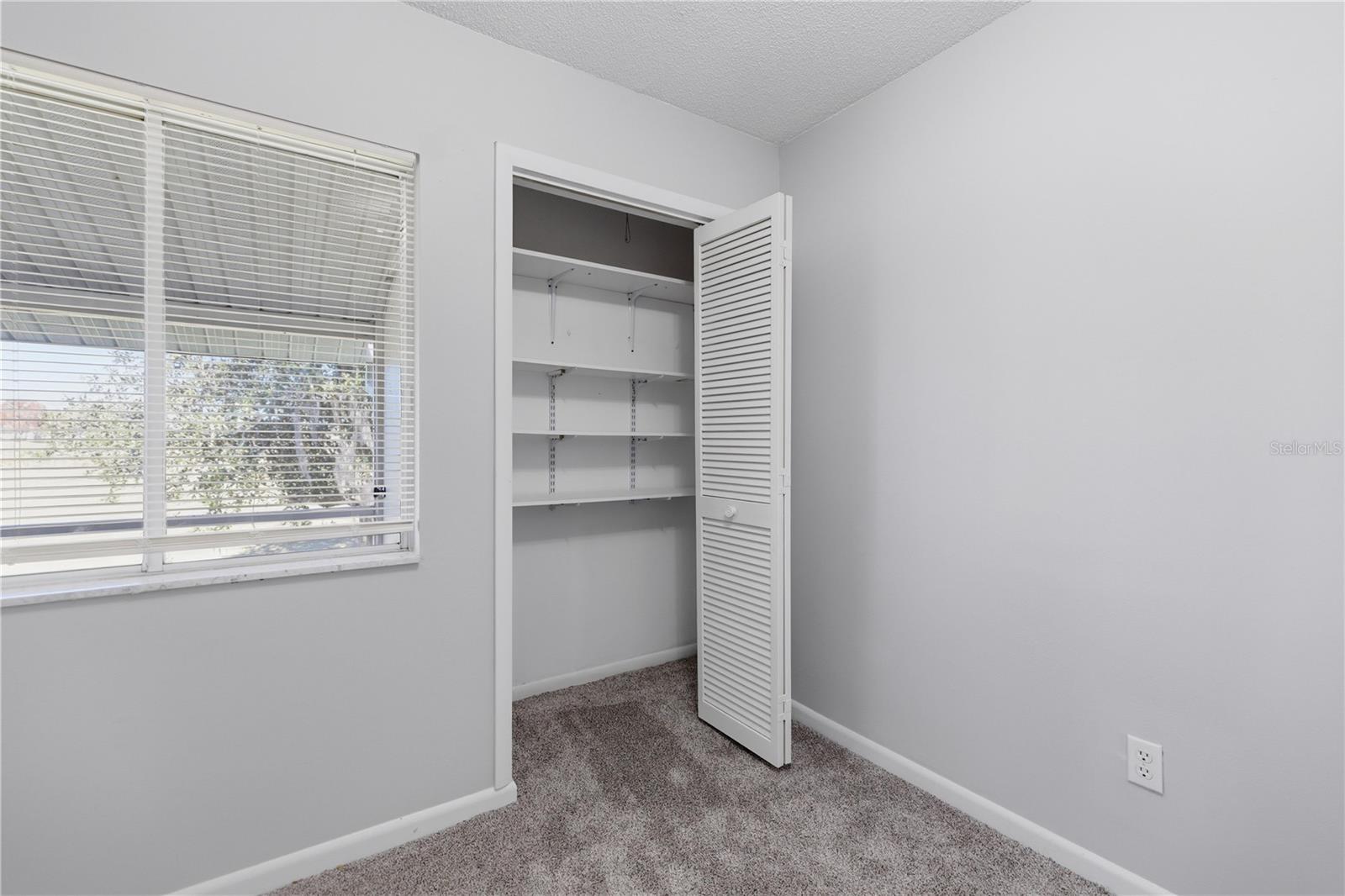 FAIRWAYS/SILVER SPGS SHORES CO - Residential