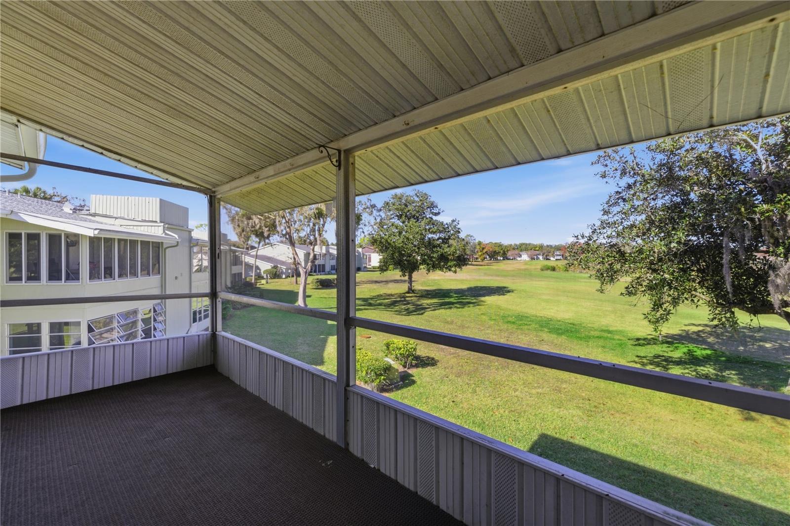 FAIRWAYS/SILVER SPGS SHORES CO - Residential