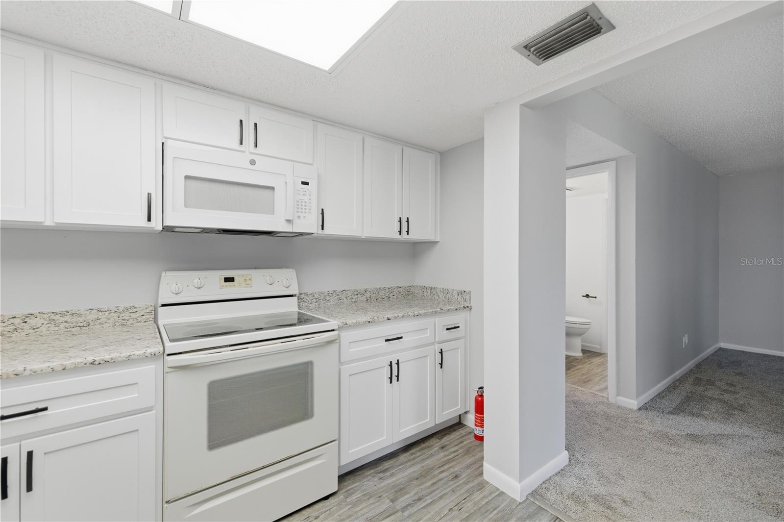 FAIRWAYS/SILVER SPGS SHORES CO - Residential