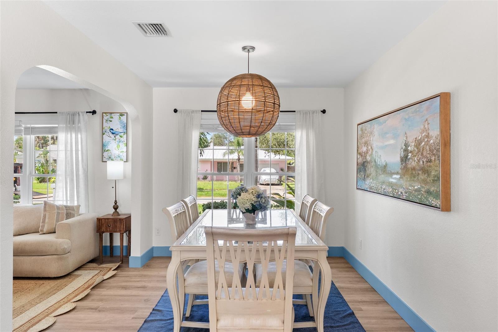 MANDALAY SUB - Residential Lease