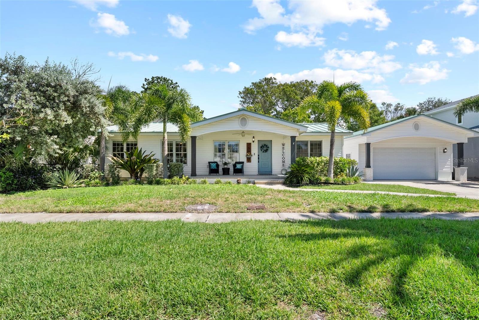 MANDALAY SUB - Residential Lease