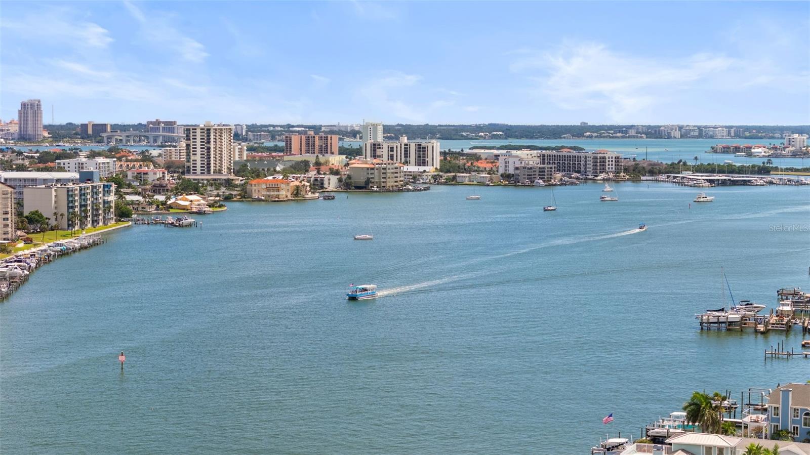 MANDALAY SUB - Residential Lease