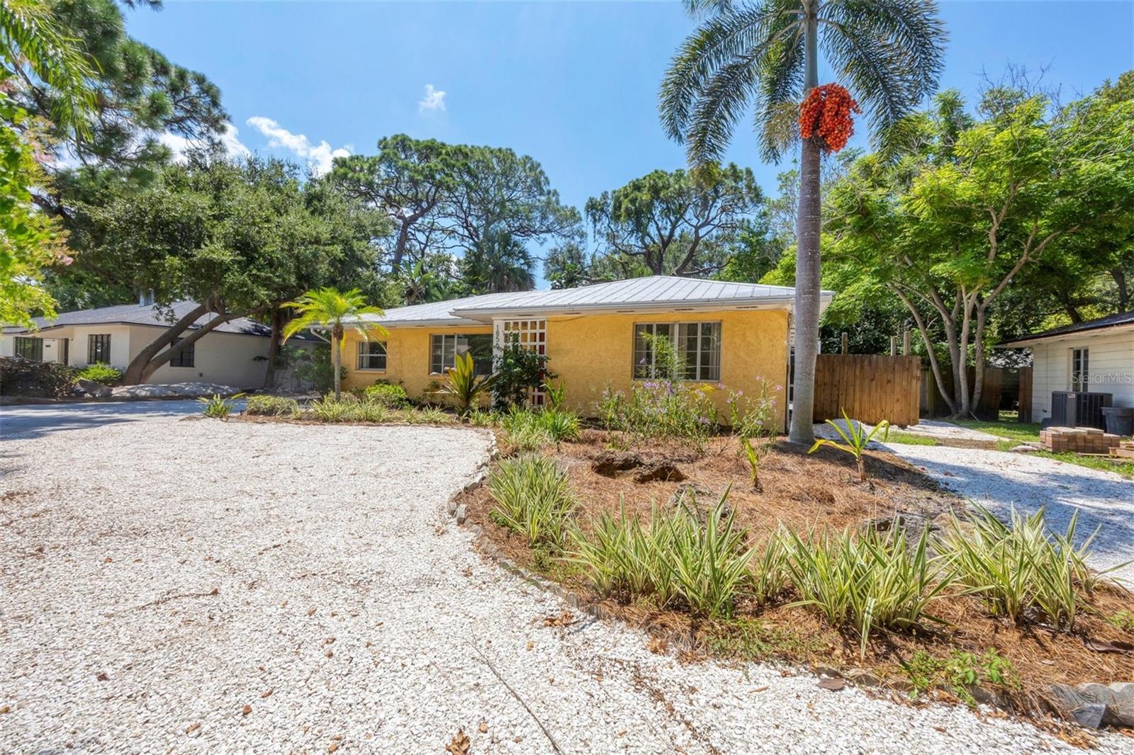 1856 ORCHID STREET