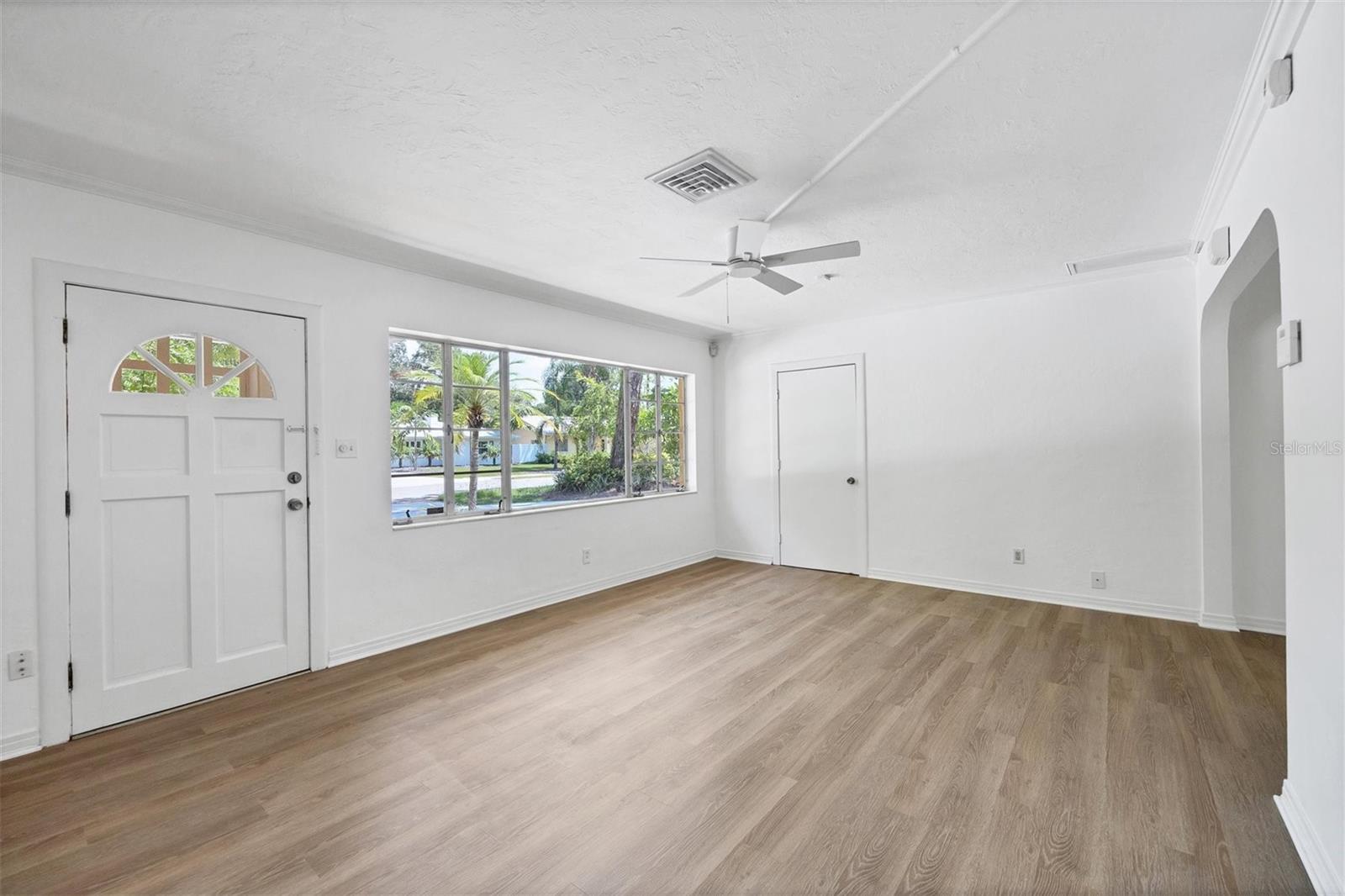 1856 ORCHID STREET